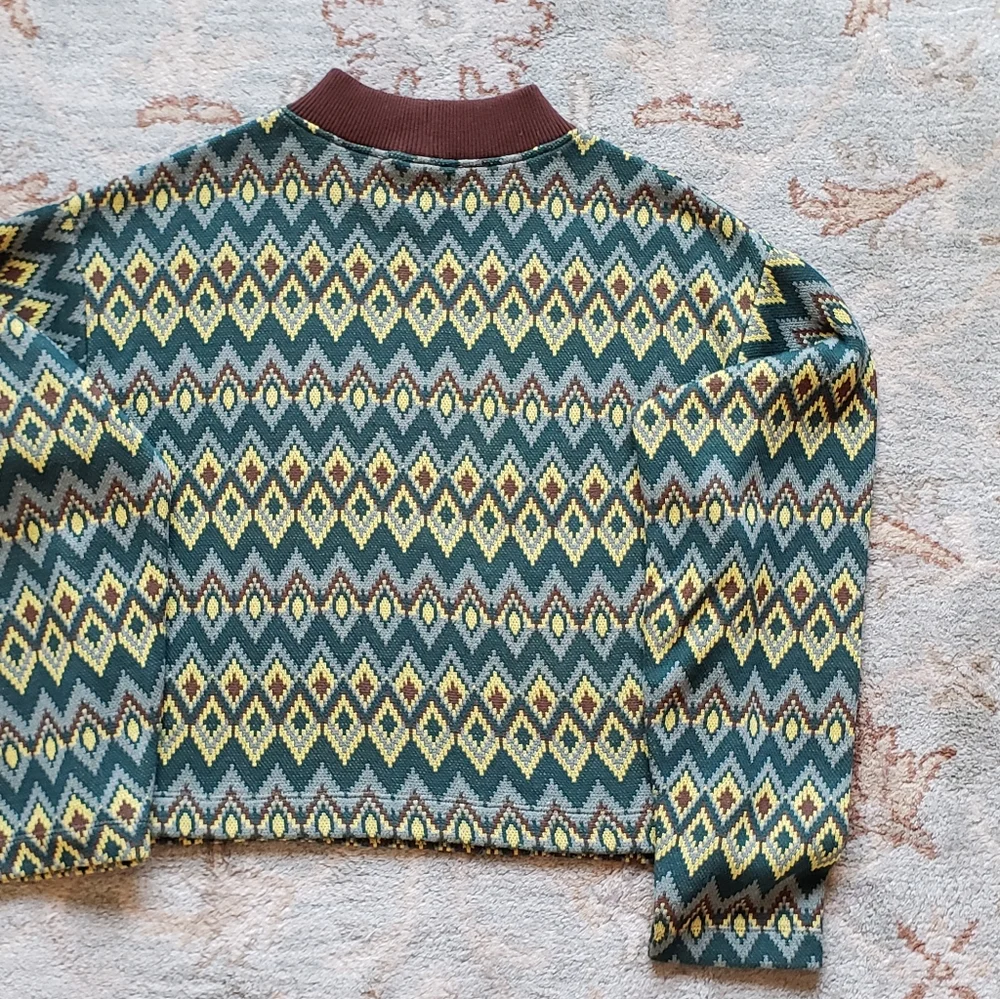 Gorgeous Zara jacquard boxy sweater in Size L. - Picture 6 of 10